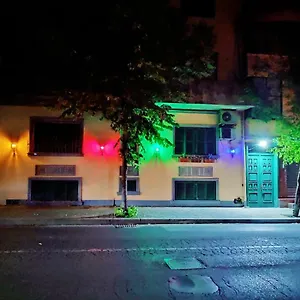 Tufina , Tirana Albania